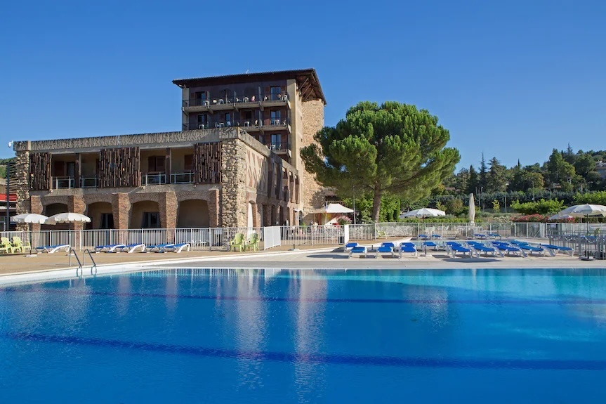 Séjour familial et Cycliste à CASTEL LUBERON