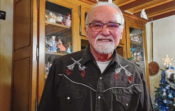 HOMMAGE A JOSE GALLEGO